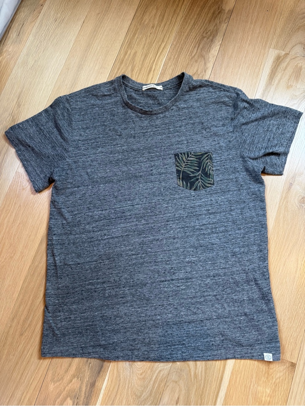 Marine Layer Re-Spun Pocket Tee – Gray Heather – Size Medium